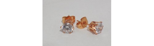ARETES, ARRACADAS Y BROQUELES ARETES, ARRACADAS Y BROQUELES